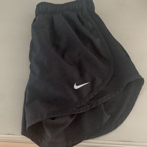 Like new Nike shorts